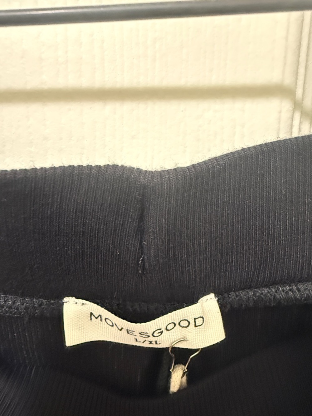 MOVES GOOD Black L/XL Julia Pants. - Picture 7 of 13